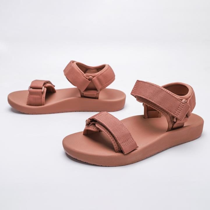 Women Brand Slippers Summer Slides Open Toe Flat Leisure Sandal Beach  Slippers - China Design Walking Shoes and L V Sneaker for Men Women price